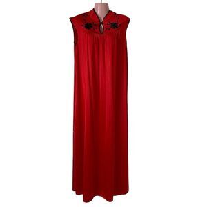 Vintage Correlations Nightgown Women's Medium Red Black Nylon Embroidered